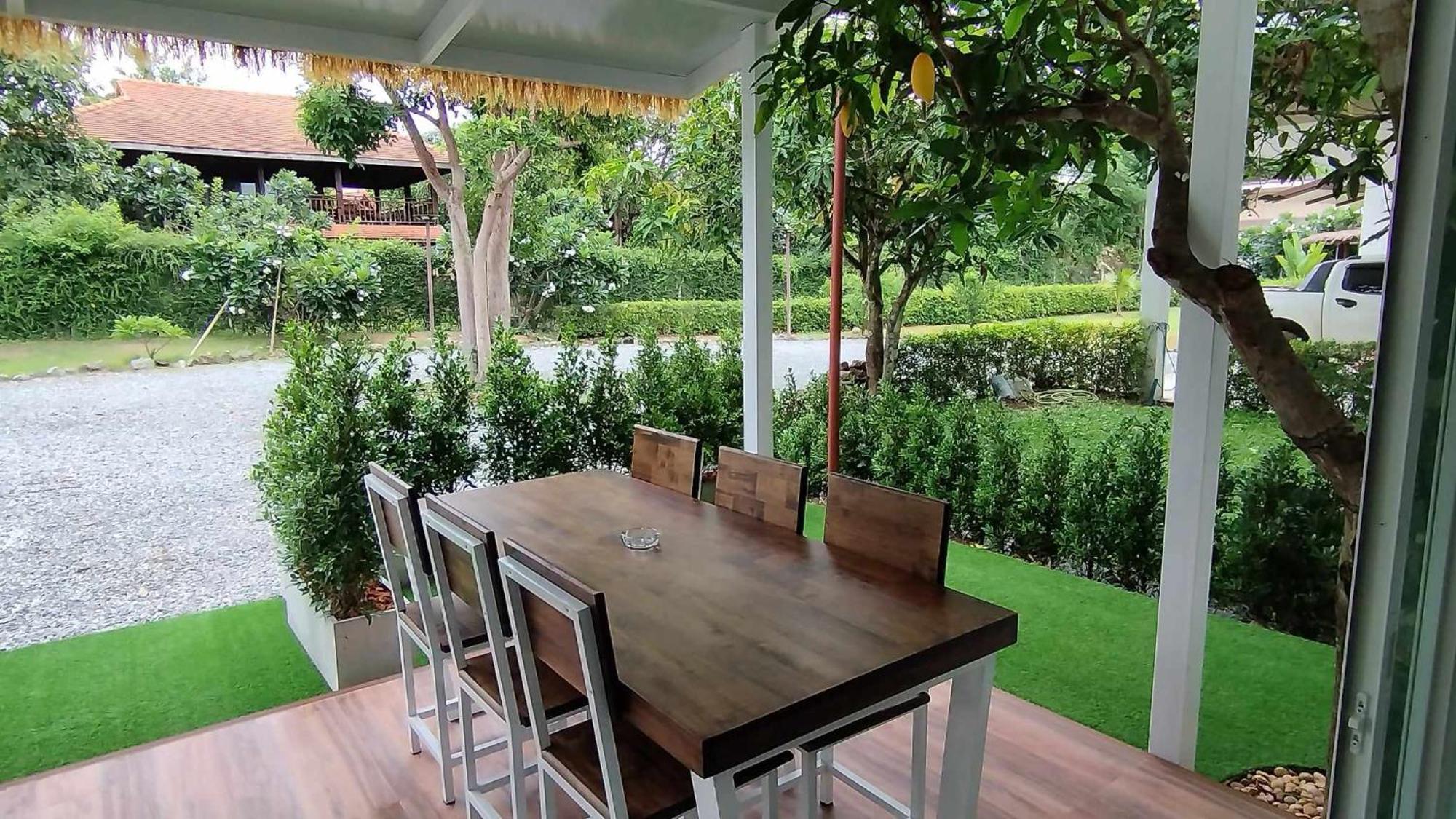 La Villa De Madame Su Chiang Mai Luaran gambar