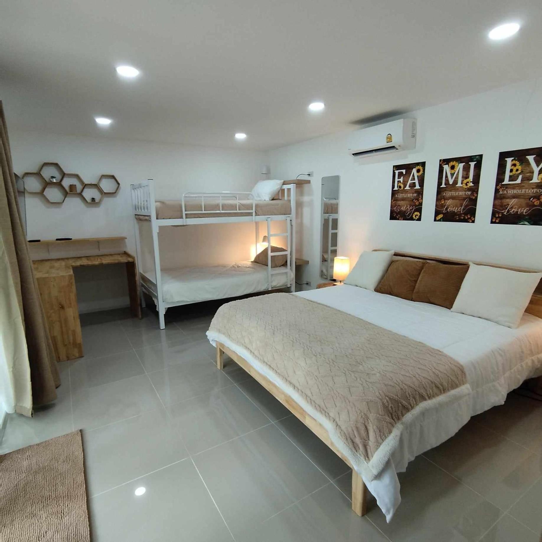 La Villa De Madame Su Chiang Mai Luaran gambar